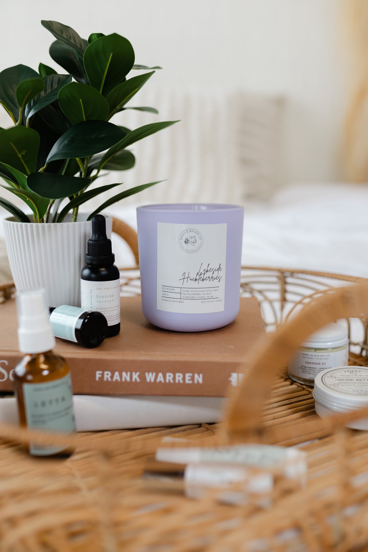 Lakeside Huckleberries candle